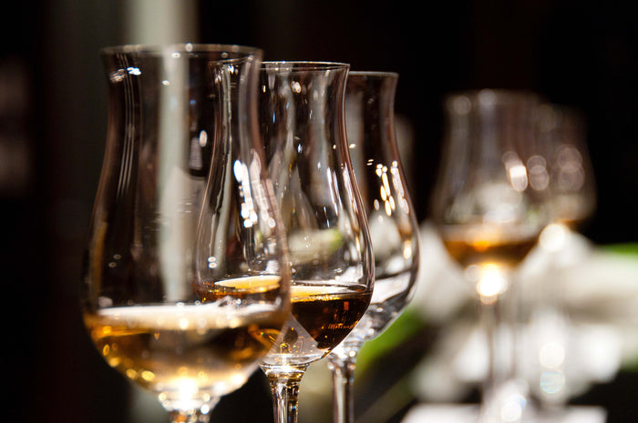 How to taste wine