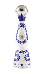 Clase Azul Reposado 175cl – oversized ceramic decanter filled with rich, smooth reposado tequila.