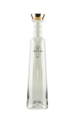 Volcán De Mi Tierra Blanco Tahona Tequila 70cl – clear, artisanal tequila in a refined bottle, highlighting pure agave and citrus freshness.