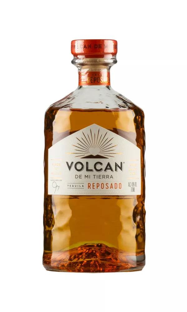 Volcán De Mi Tierra Reposado Tequila 70cl – golden-hued tequila in a modern bottle, featuring rich oak-aged character and smooth agave notes.