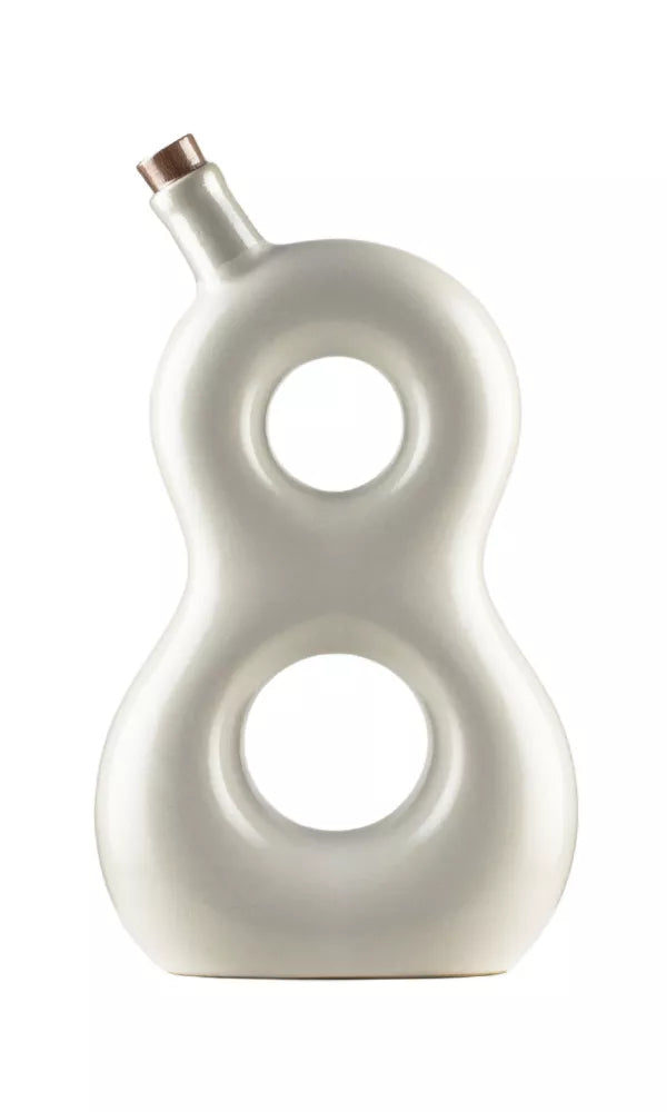 818 Eight Reserve Extra Añejo Tequila 70cl – sculptural white ceramic bottle holding a rich, complex tequila crafted for refined palates.