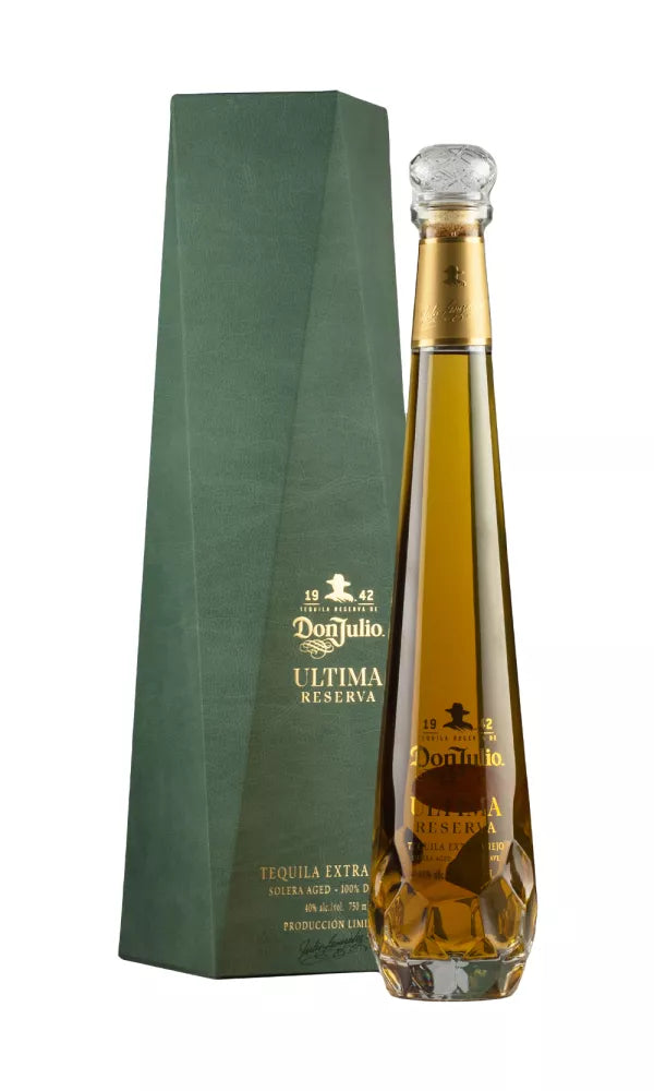 Don Julio Ultima Reserva Tequila 75cl – premium extra añejo tequila in a collector's bottle, rich with oak and agave character.