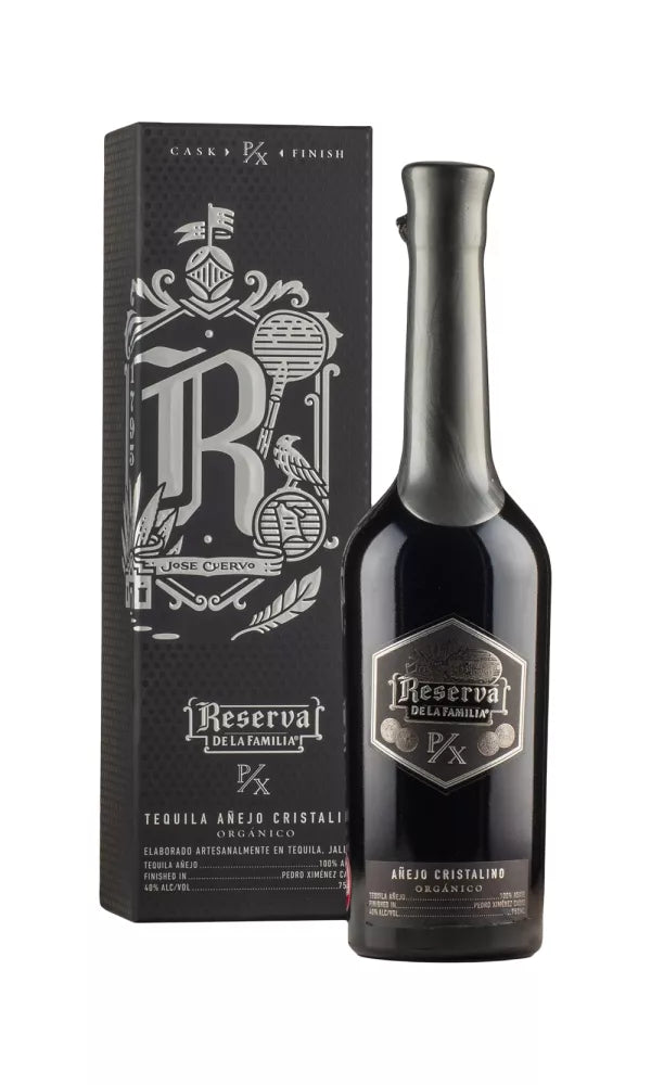 Jose Cuervo Reserva de la Familia Añejo Cristalino 75cl – clear, luxury tequila in a premium bottle with rich aged character and smooth finish.