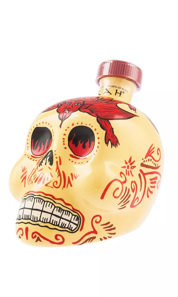 Kah Reposado Tequila 70cl – golden tequila in a yellow skull bottle with 55% ABV, offering intense oak-aged flavour and cultural flair.