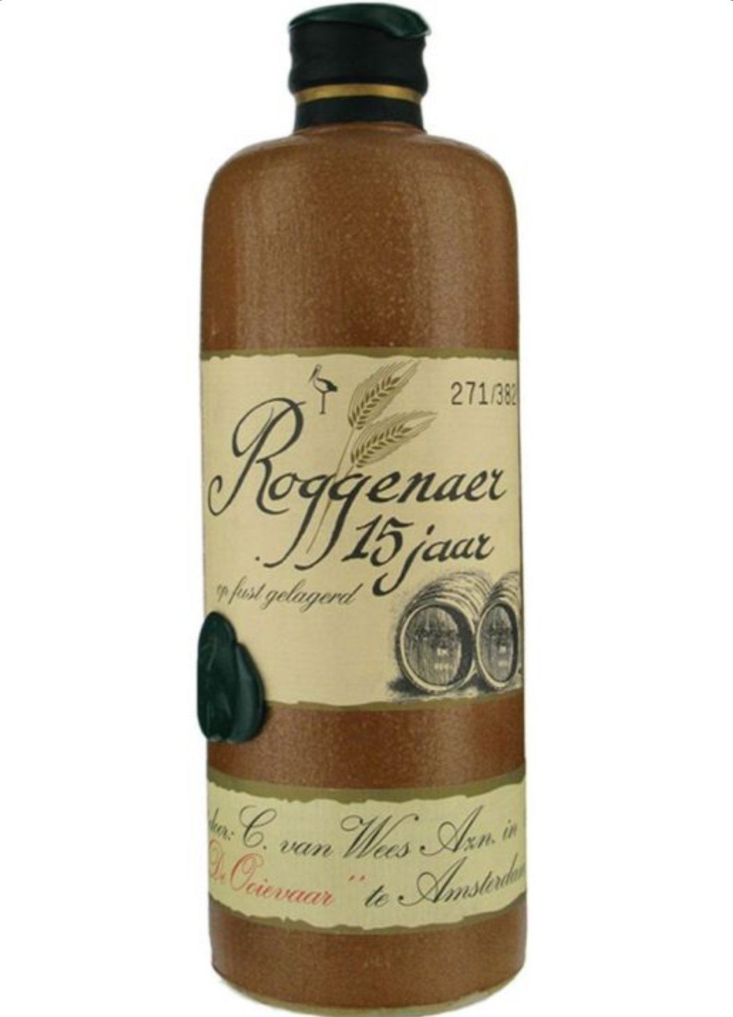 Bottle of Roggenaer 15 jaar with a brown label on a white background